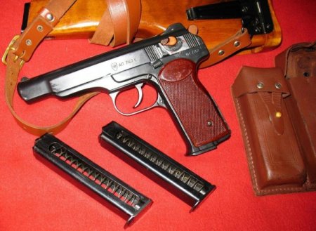 Краткая история и характеристика пистолета Стечкина