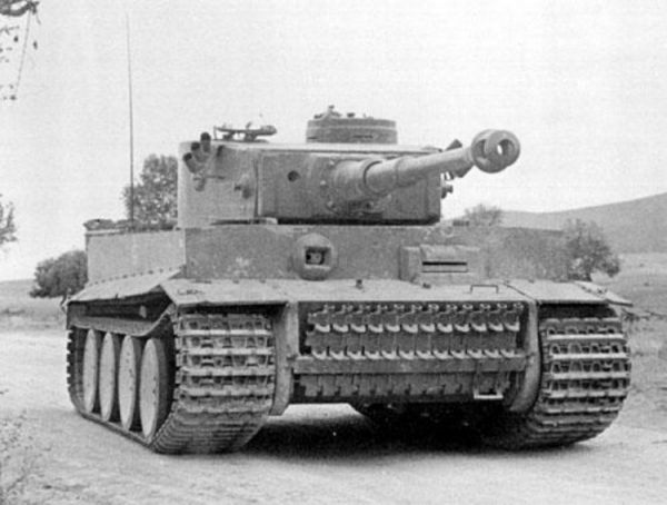 Как поэт-артиллерист спас танковую армию
