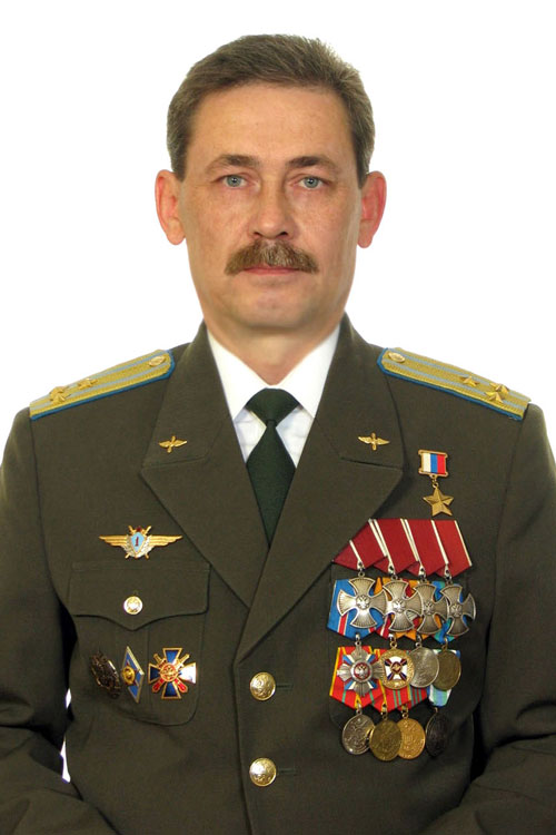 Герой России, кавалер четырех орденов Мужества
