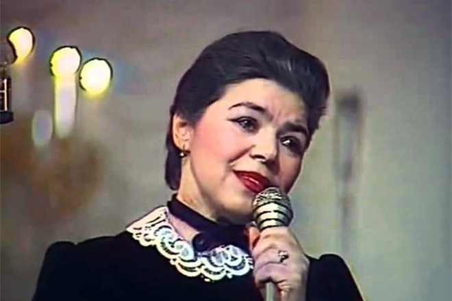 Народная певица времен Советского Союза Майя Кристалинская