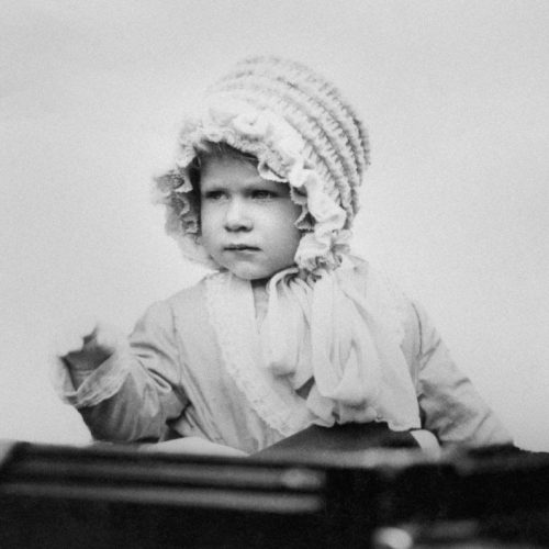 Детские фотографий королевы Елизаветы II