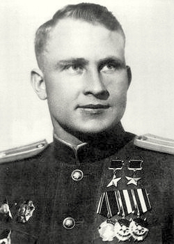 35 воздушных побед майора Луганского