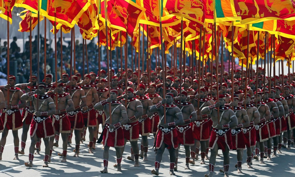 Максимум торжественности: фотографии военных парадов из разных стран