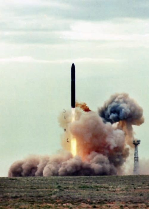 "Царь-ракета". Тяжелая жидкостная ракета 15А18М (SATAN)