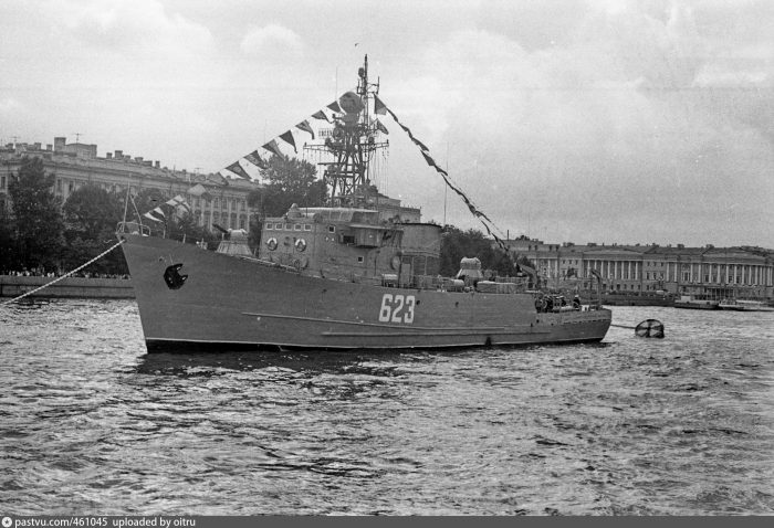 Первые гвардейские корабли Советского Союза