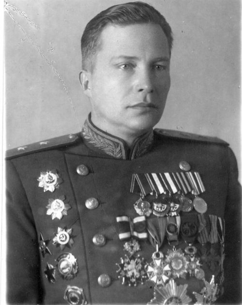 Генерал-лейтенант Славин – талантливый военачальник и искусный дипломат