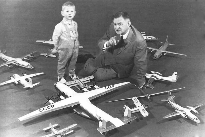 Основоположник советской транспортной авиации