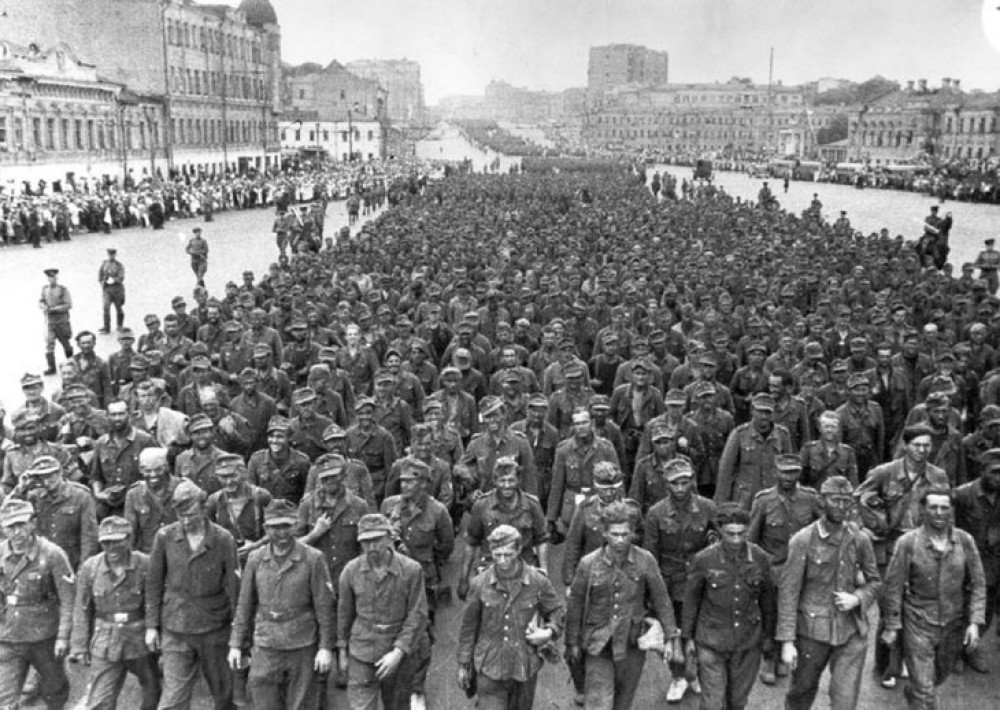 Шествие немецких военнопленных по Москве: их мечта исполнилась, но видели они ее не такой