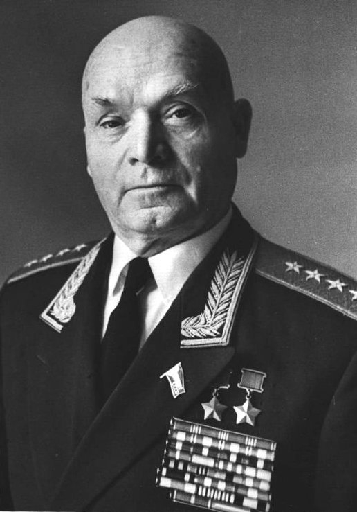 Генерал армии дважды Герой Советского Союза Дмитрий Лелюшенко: биография, бронетанковые войска, война и личная жизнь