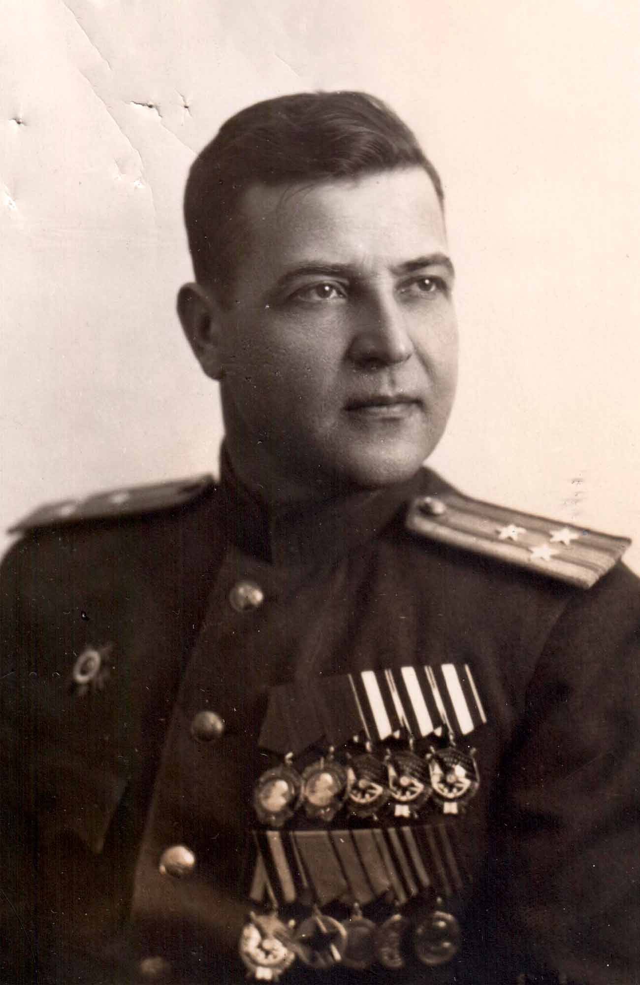 Руководителей партизанского движения полковник Артур Карлович Спрогис: биография, войсковая часть № 9903 и личная жизнь