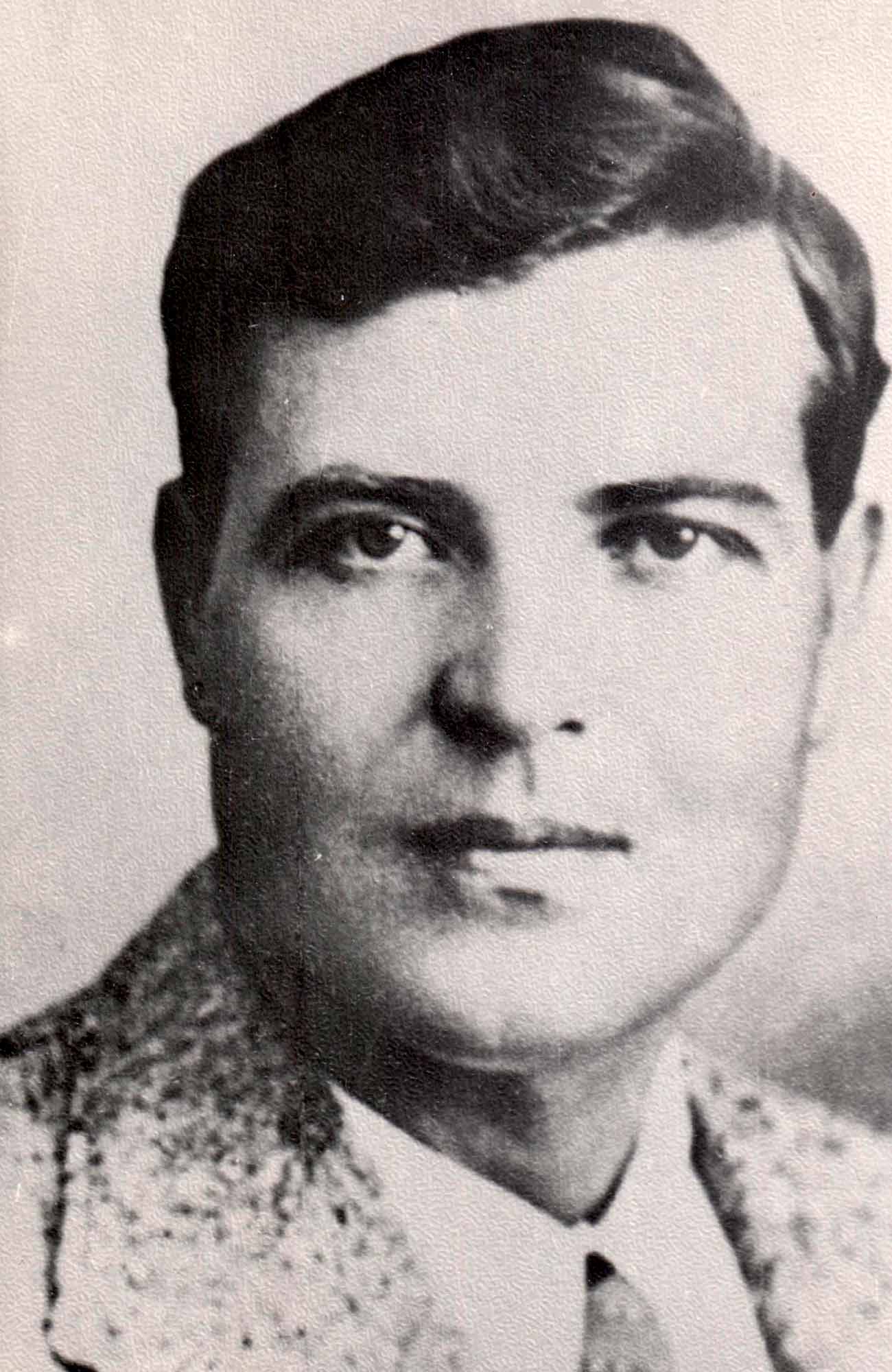 Руководителей партизанского движения полковник Артур Карлович Спрогис: биография, войсковая часть № 9903 и личная жизнь