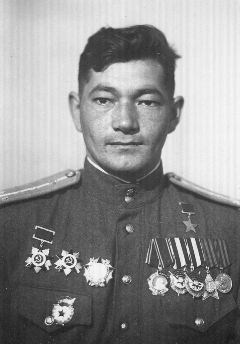 Советский лётчик-штурмовик дважды Герой Советского Союза Талгат Бегельдинов: биография, карьера и личная жизнь